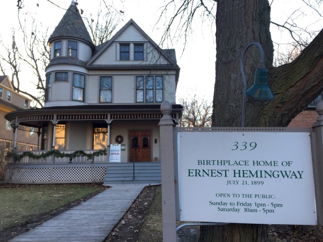 Hemingway House in Oak Park IL // List Maker Picture Taker