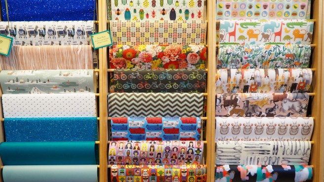 A mini getaway in Oak Park, IL. Christmas in full swing with Home for the Holidays.